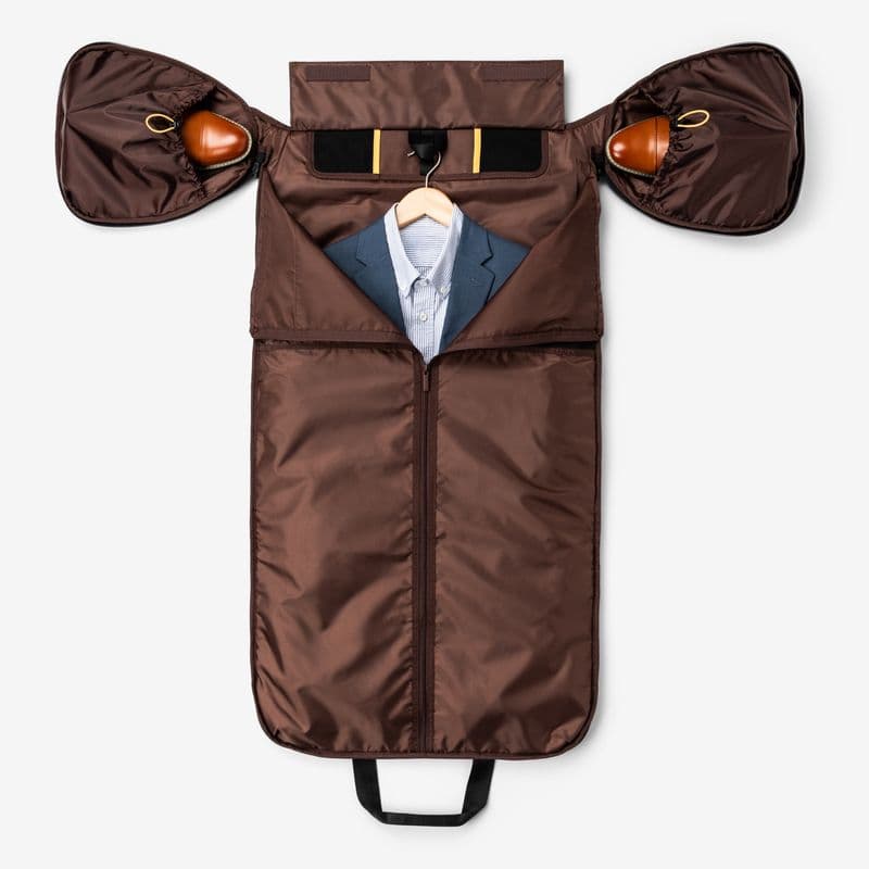Garment Bag with Shoe Pouches