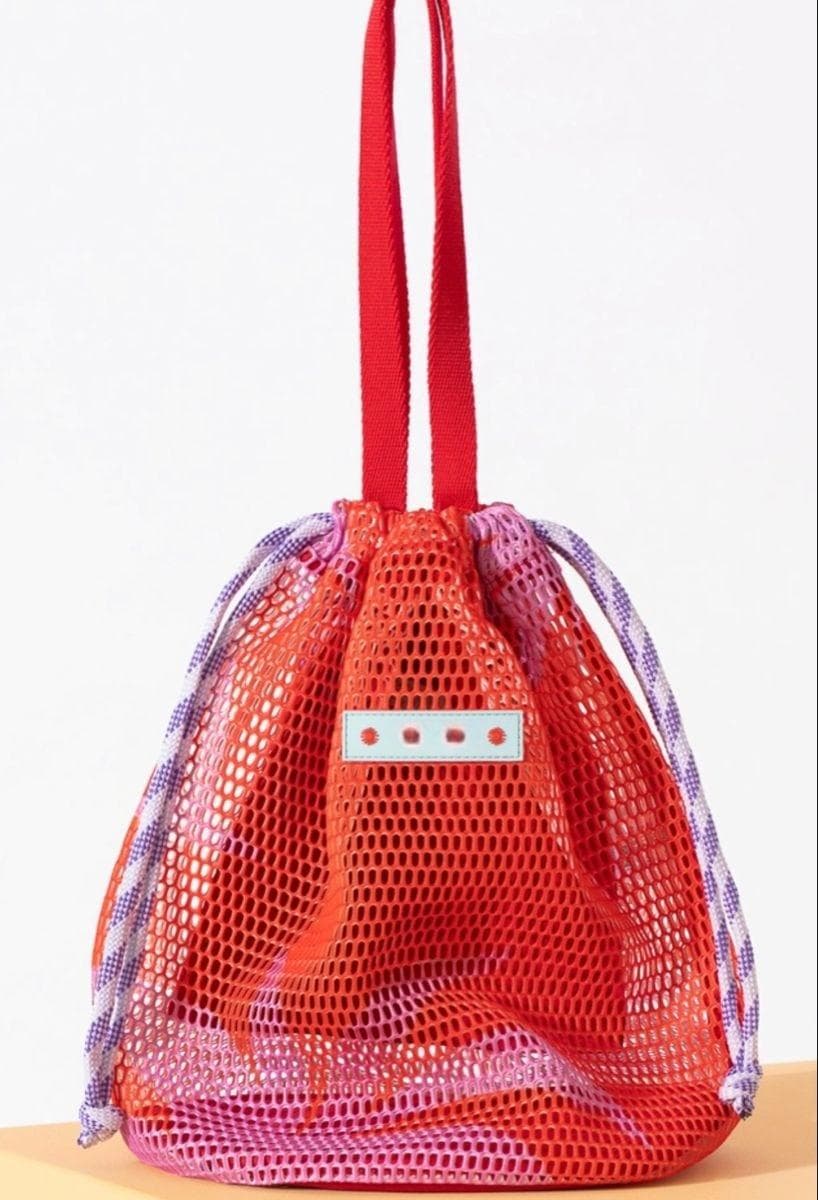 Mesh Drawstring Beach Tote